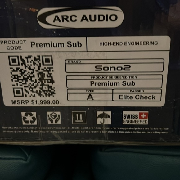 Sonos Premium Soundbar and sub! Brand new in boxes! - Picture 17 of 17